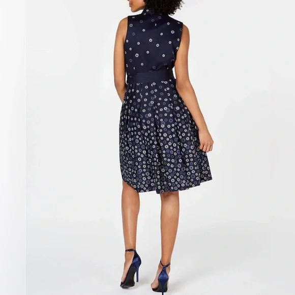 Anne Klein Distant Mountain Climb Dress - Picture 6 of 8